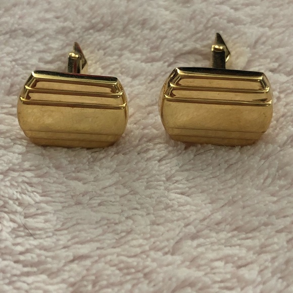Goldtone Cuff Links - Picture 1 of 2